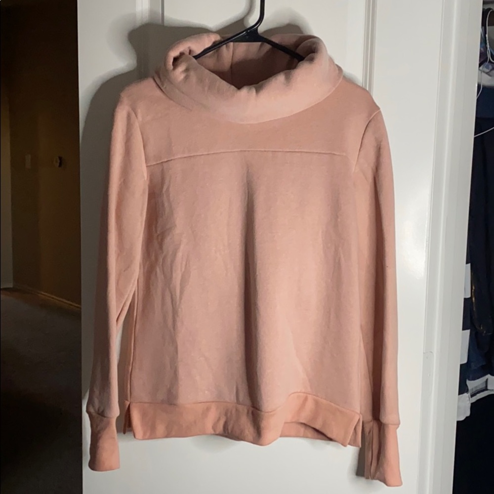Baby pink pull over sweater with folded collar